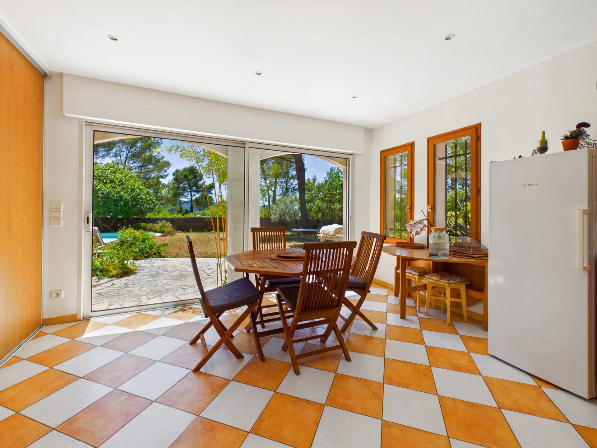 Villa with pool in a peaceful setting - Fayence