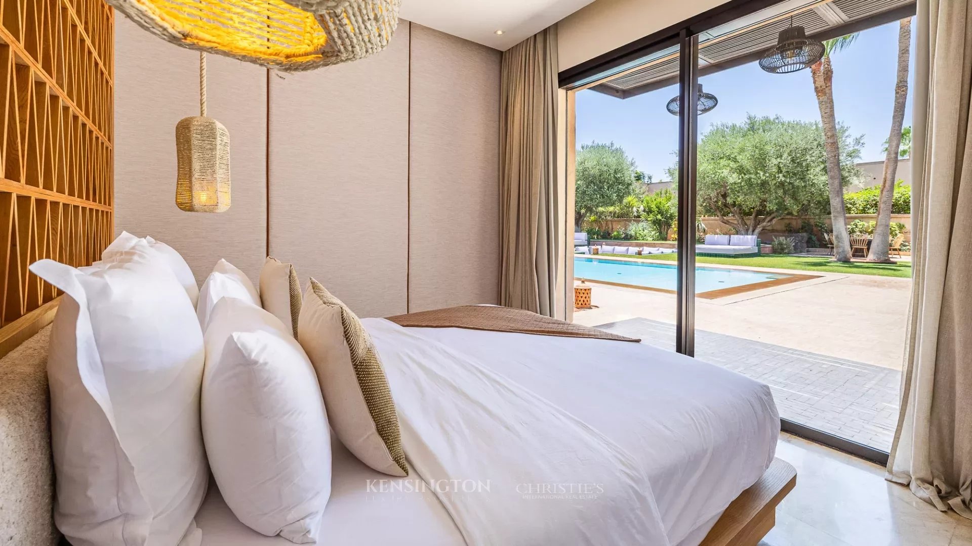 5 Bedroom Villa/Townhouse's Image 21