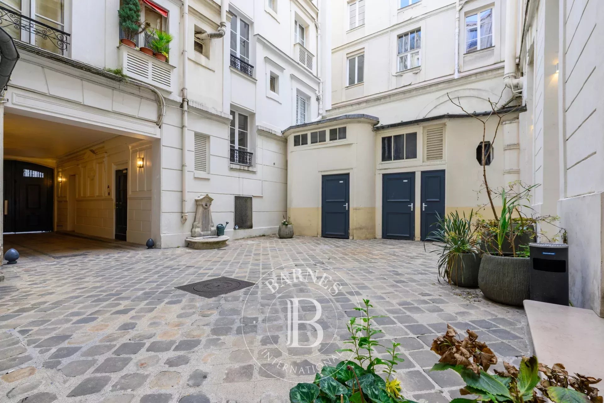 Daire Paris 3ème - picture 14