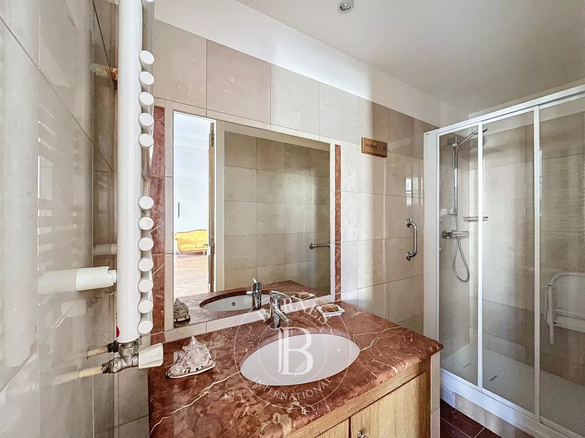 Daire Paris 8ème - picture 10