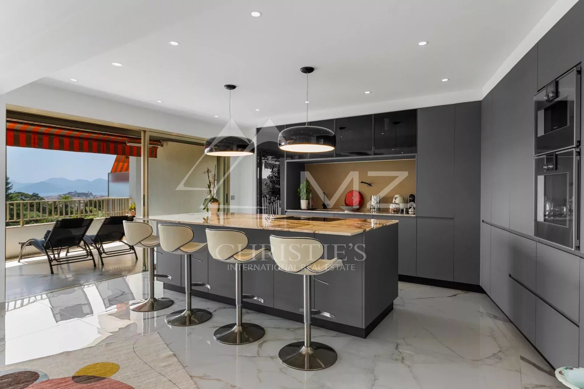3 Bedroom Apartment/Flat's Image 12