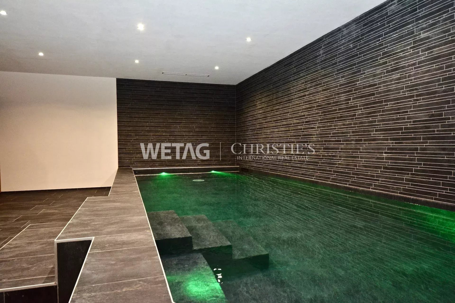 3 Bedroom Apartment/Flat's Image 7