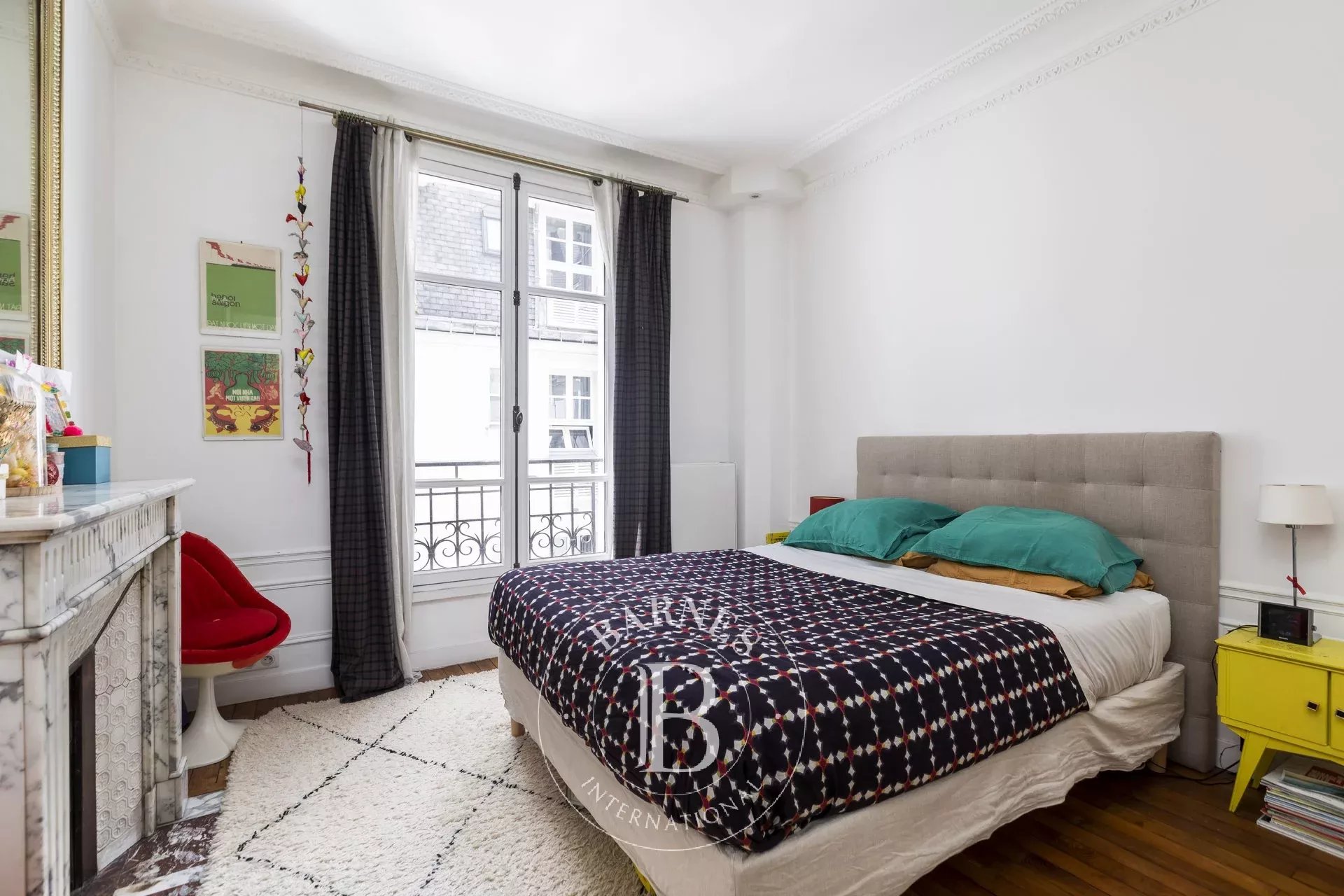 Daire Paris 3ème - picture 8