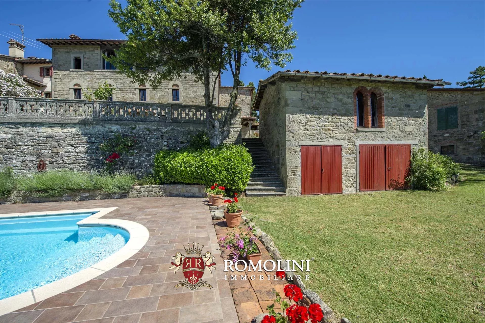 10 Bedroom Villa/Townhouse's Image 28