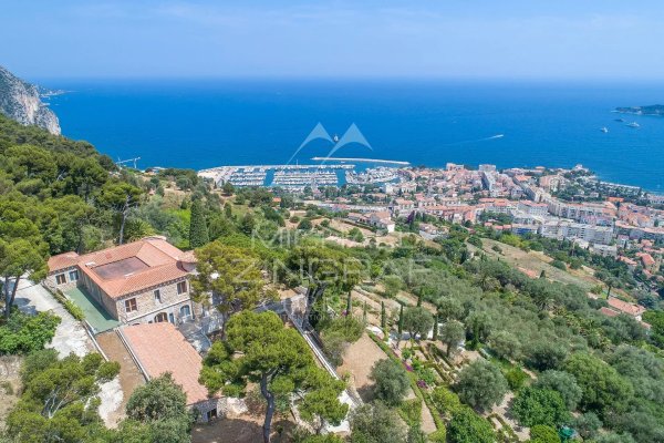 Villefranche - Exceptional property to finish — photo 5