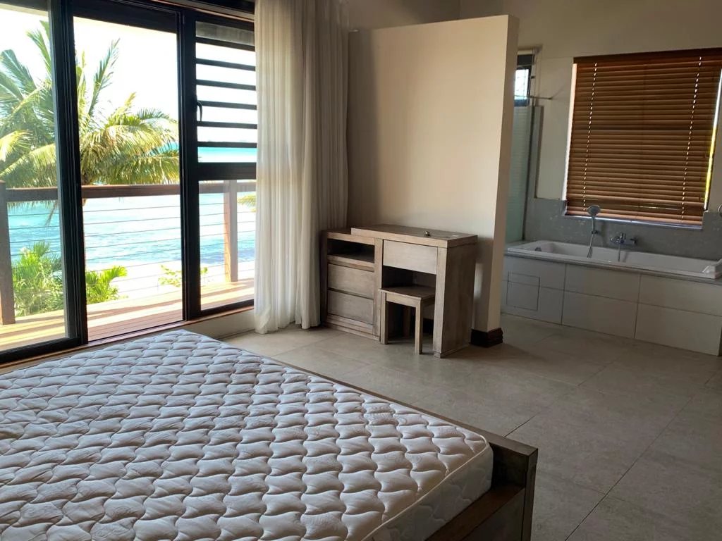 Grand Baie  - Villa 5 Pi&egrave;ces 4 Chambres - picture 9