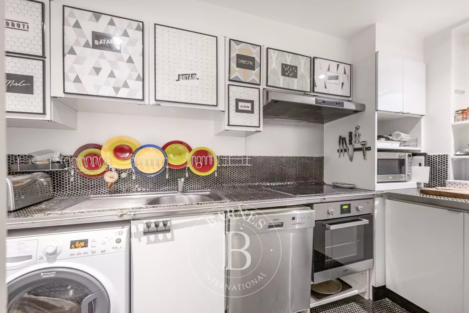 Daire Paris 4ème - picture 11