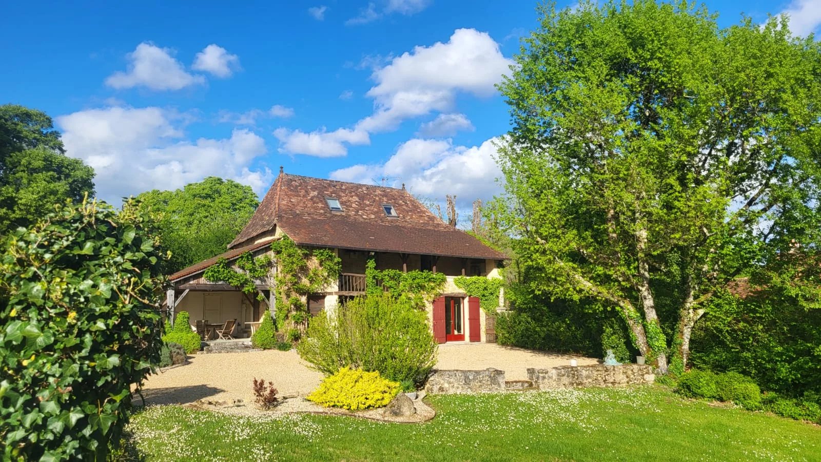 Sale House Campsegret