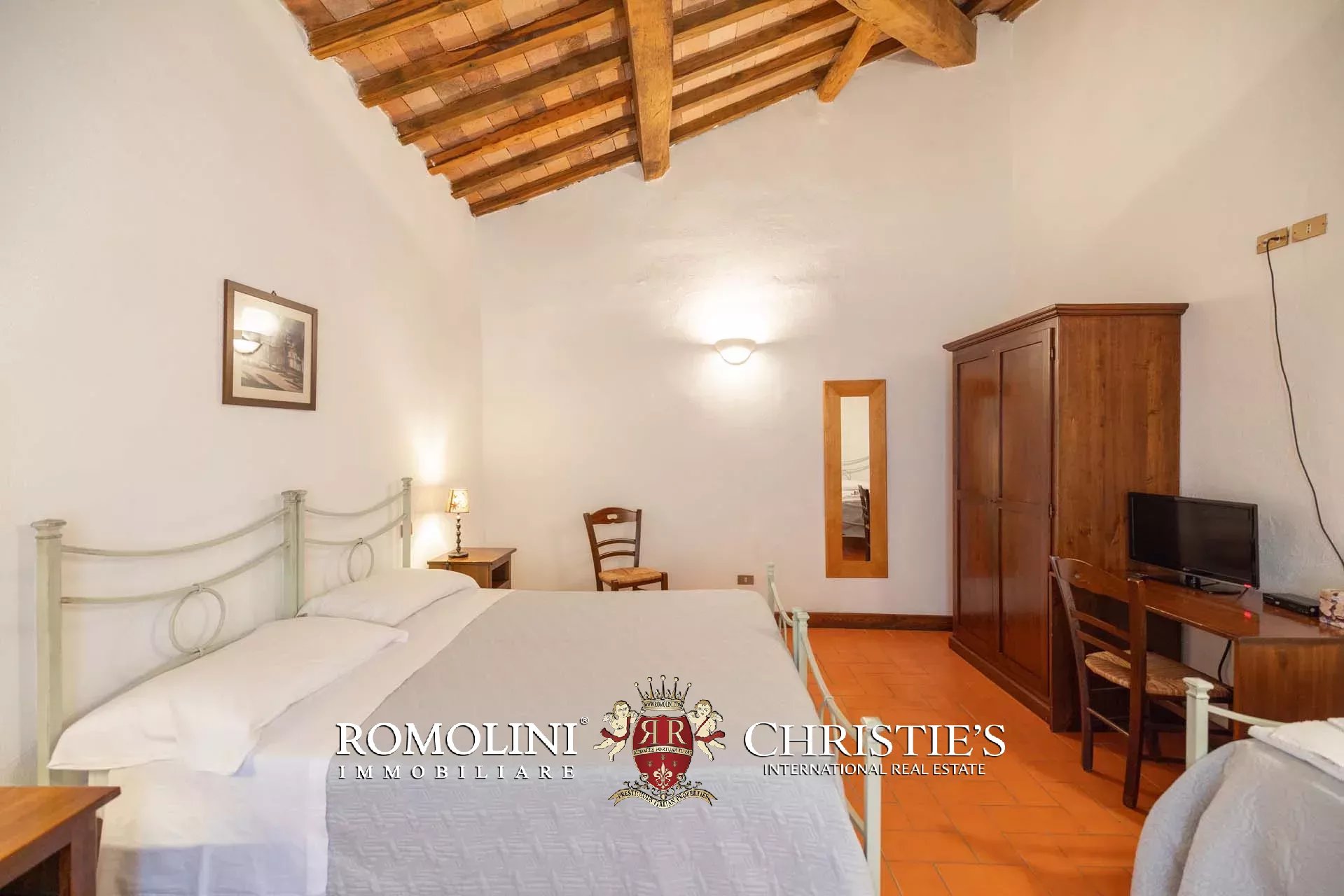 80 Bedroom Villa/Townhouse's Image 127