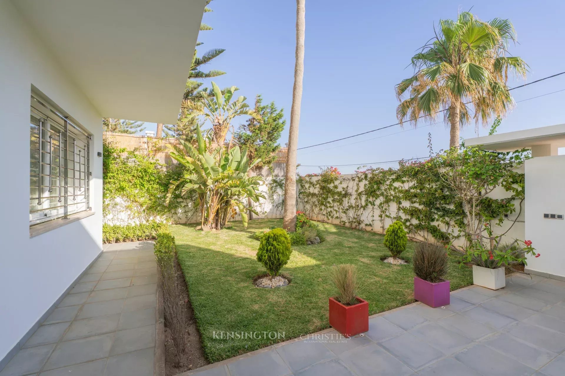 6 Bedroom Villa/Townhouse's Image 25