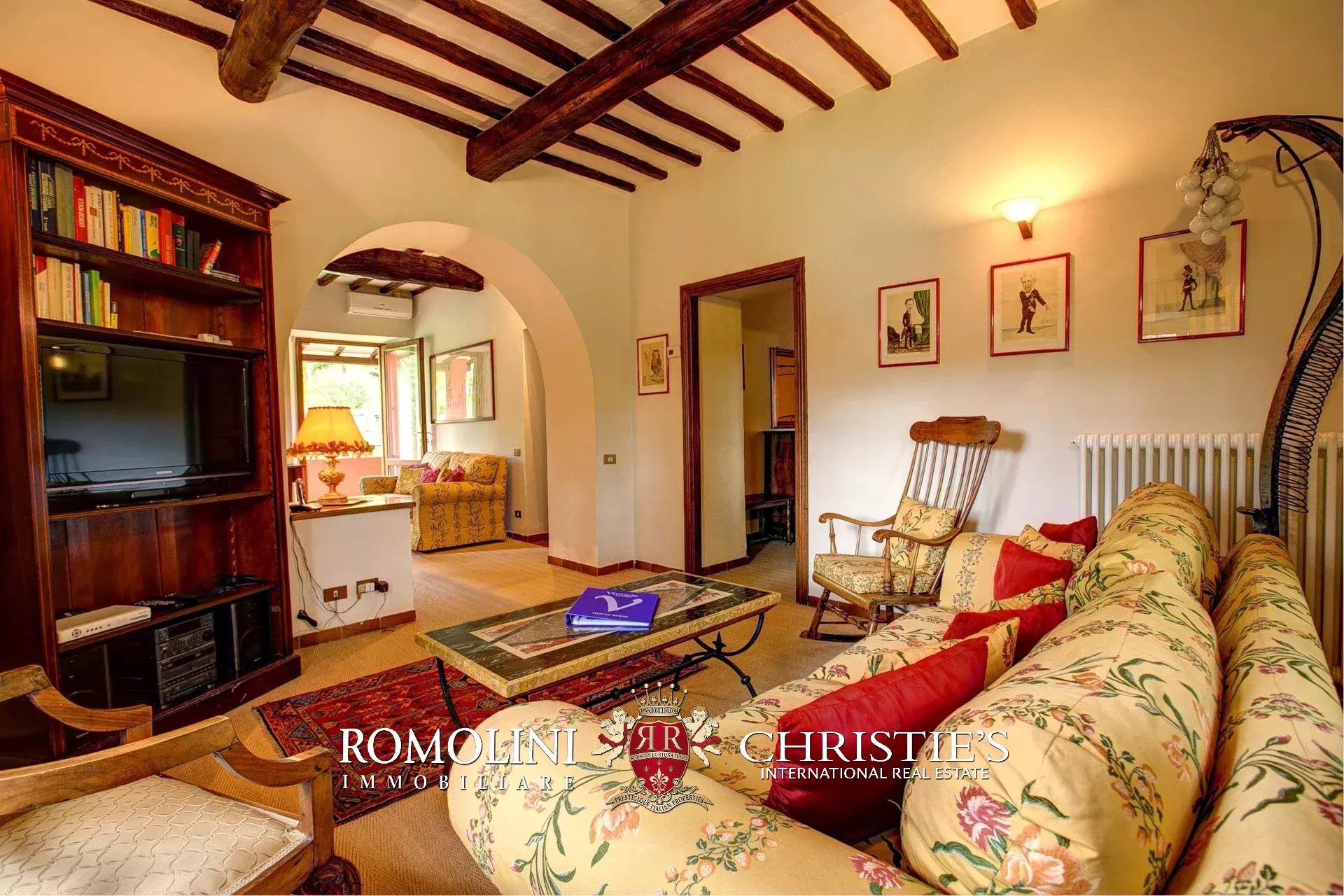 5 Bedroom Villa/Townhouse's Image 26