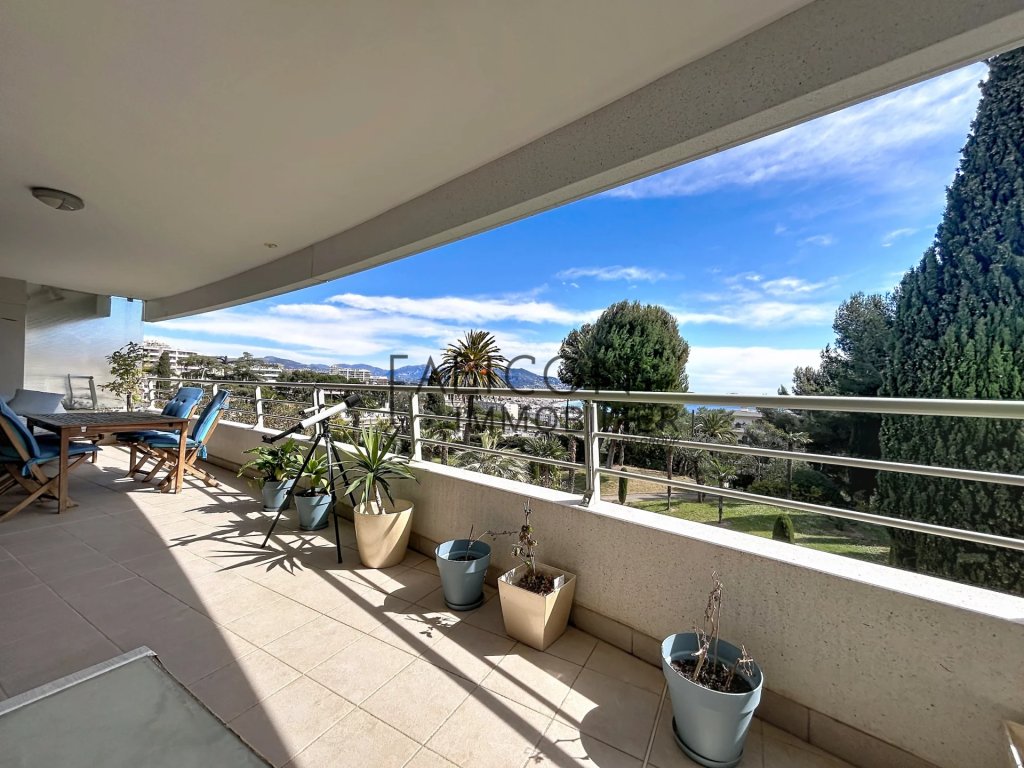Apartment for sale in Nice — 3-Bedroom Apartment in Nice