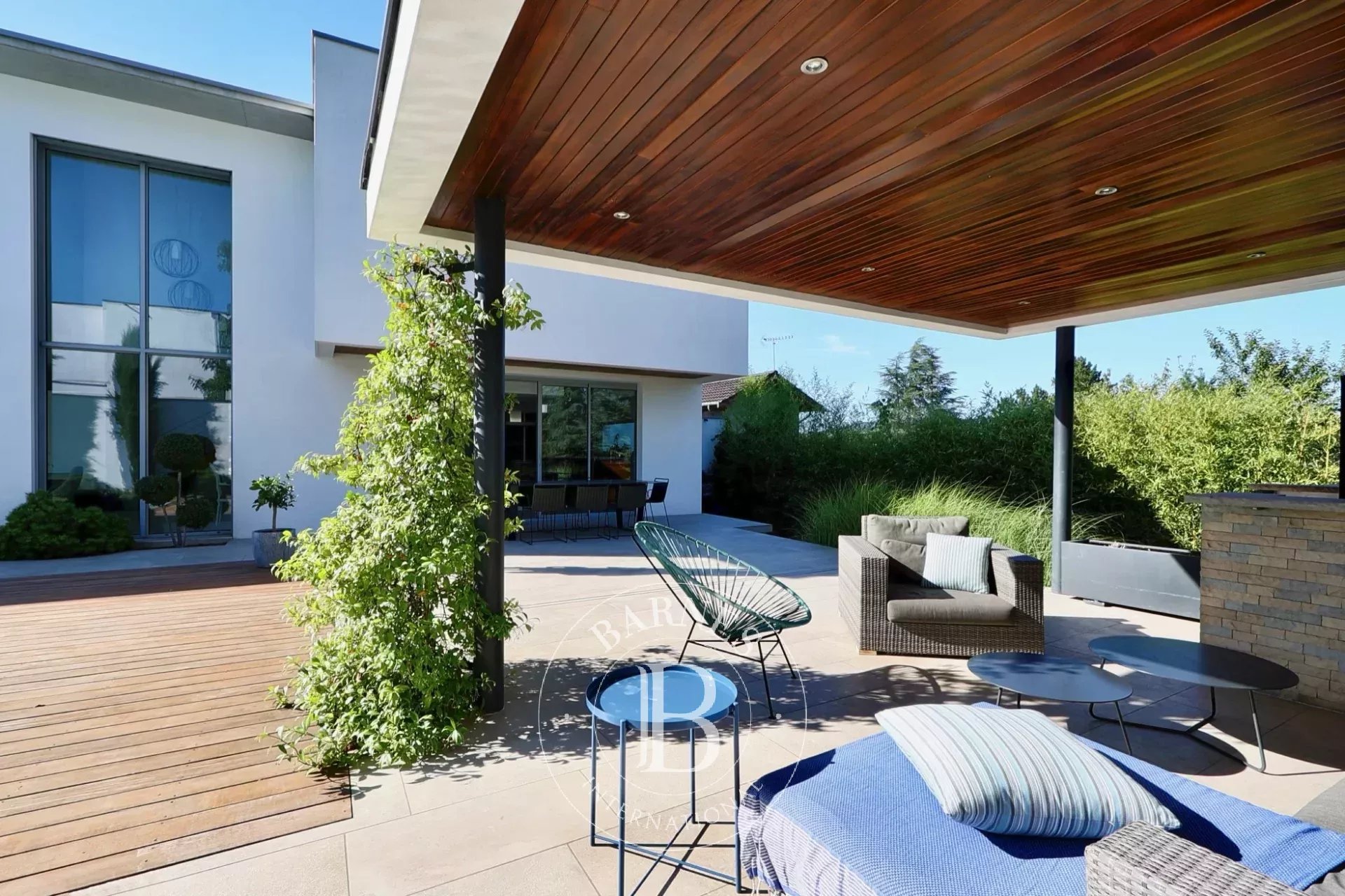 Ev Charbonnières-les-Bains