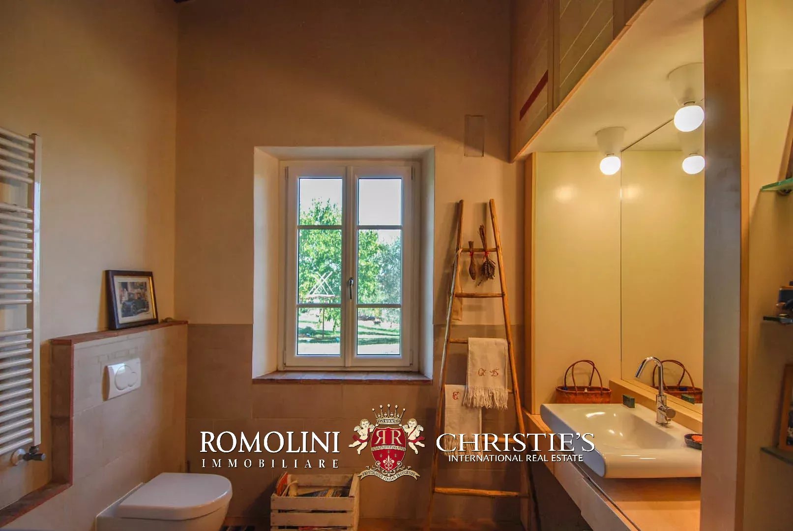 3 Bedroom Villa/Townhouse's Image 41