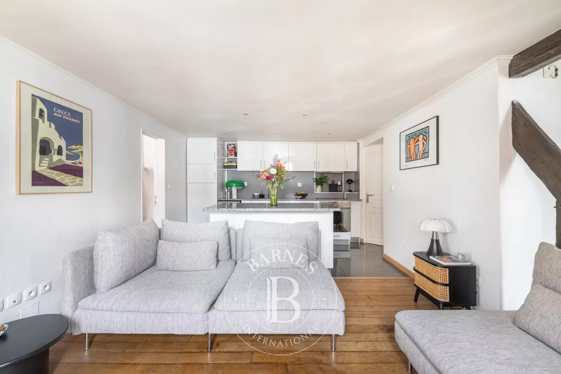 Daire Paris 3ème - picture 8