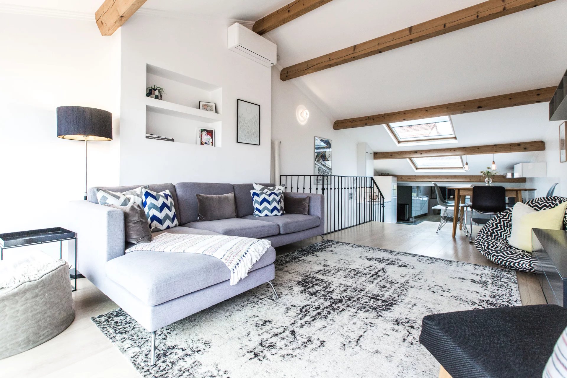 Old Antibes, last floor 3P duplex 79 m²