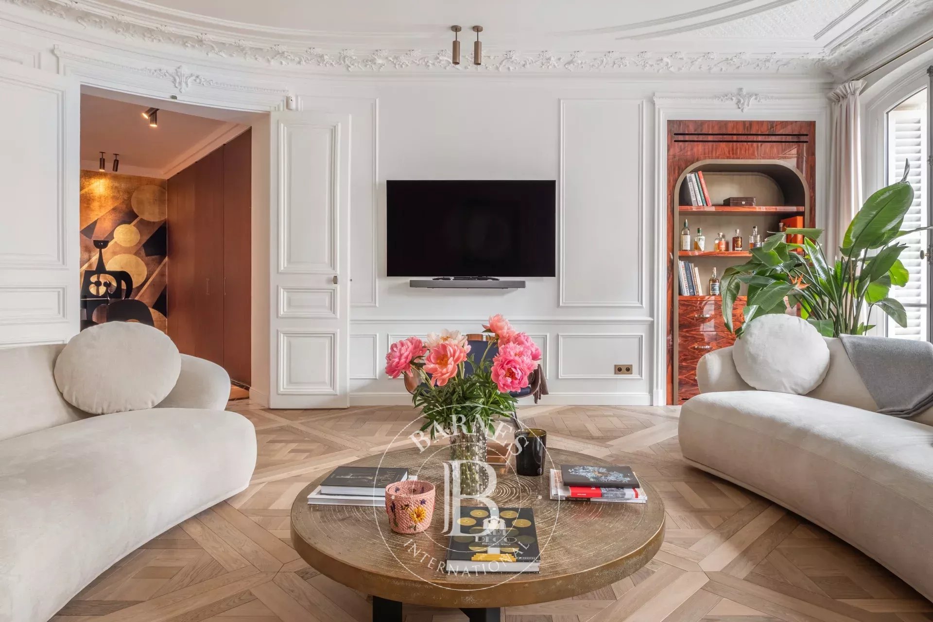 Paris  - Apartment 4 Bedrooms - picture 4