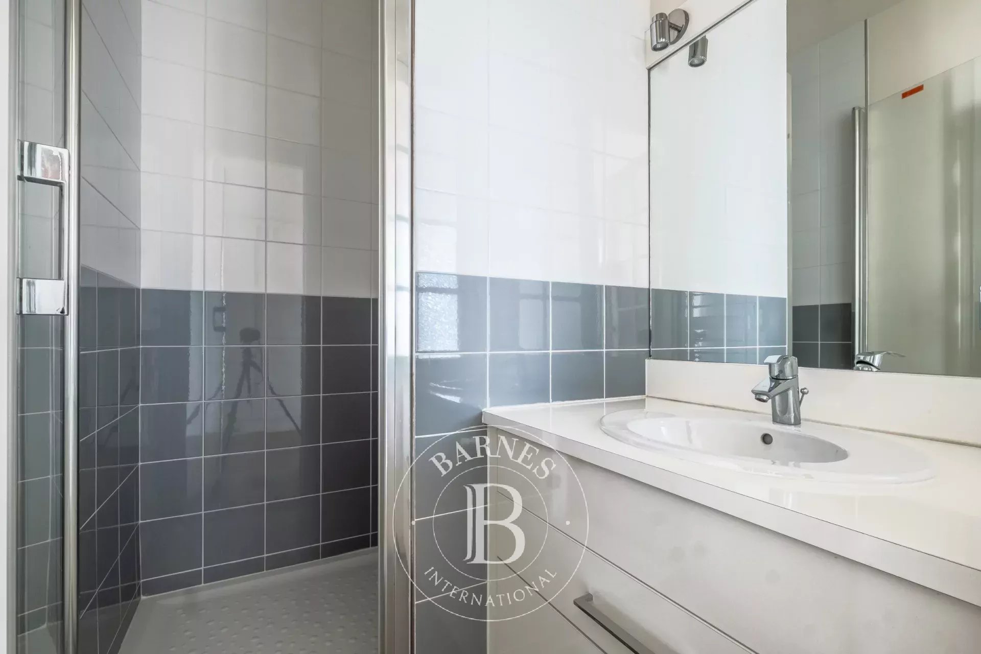 Daire Paris 7ème - picture 13