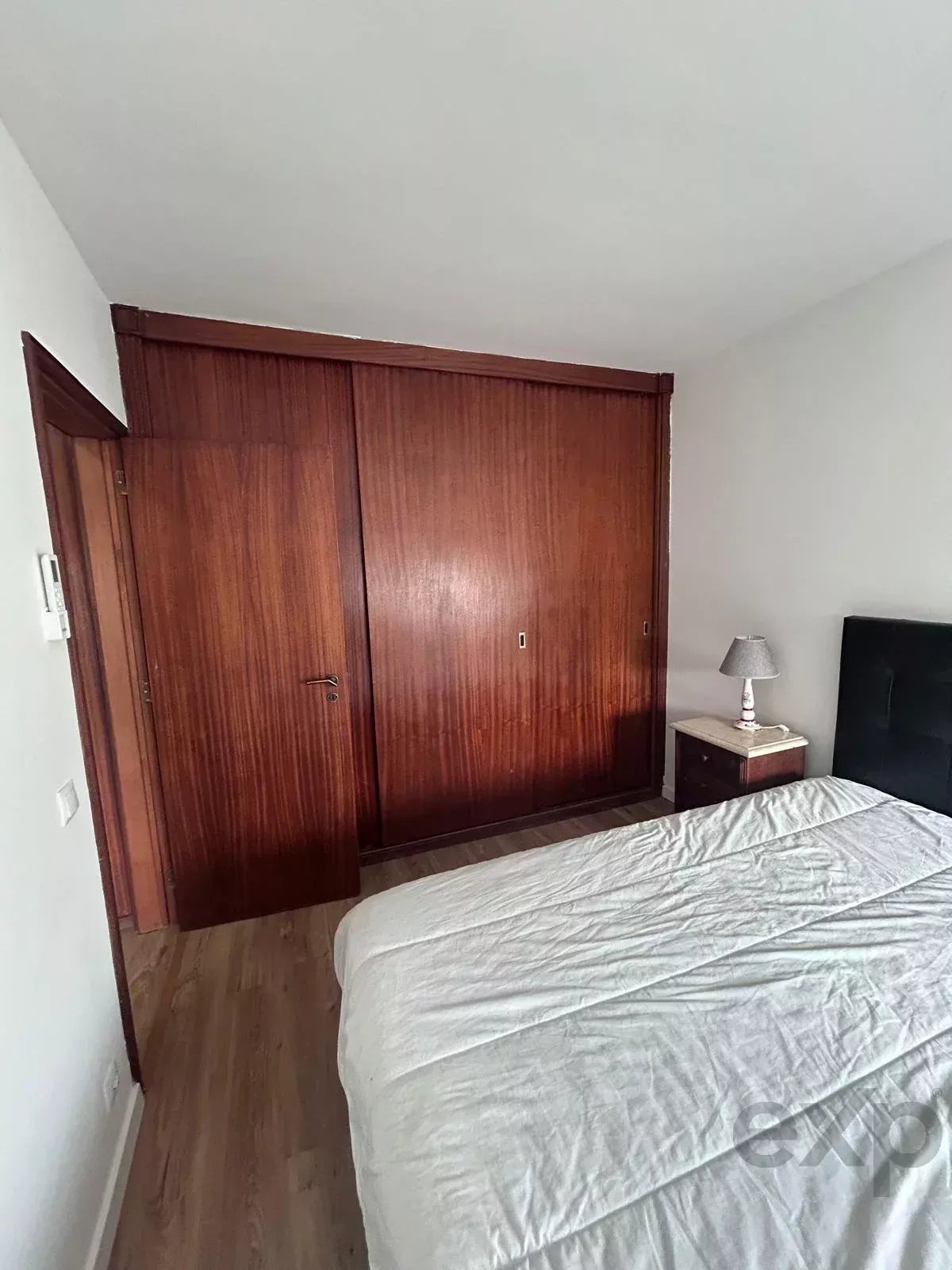 Modern 2-Bedroom Apartment 6th floor and Garage 87149317 image 3
