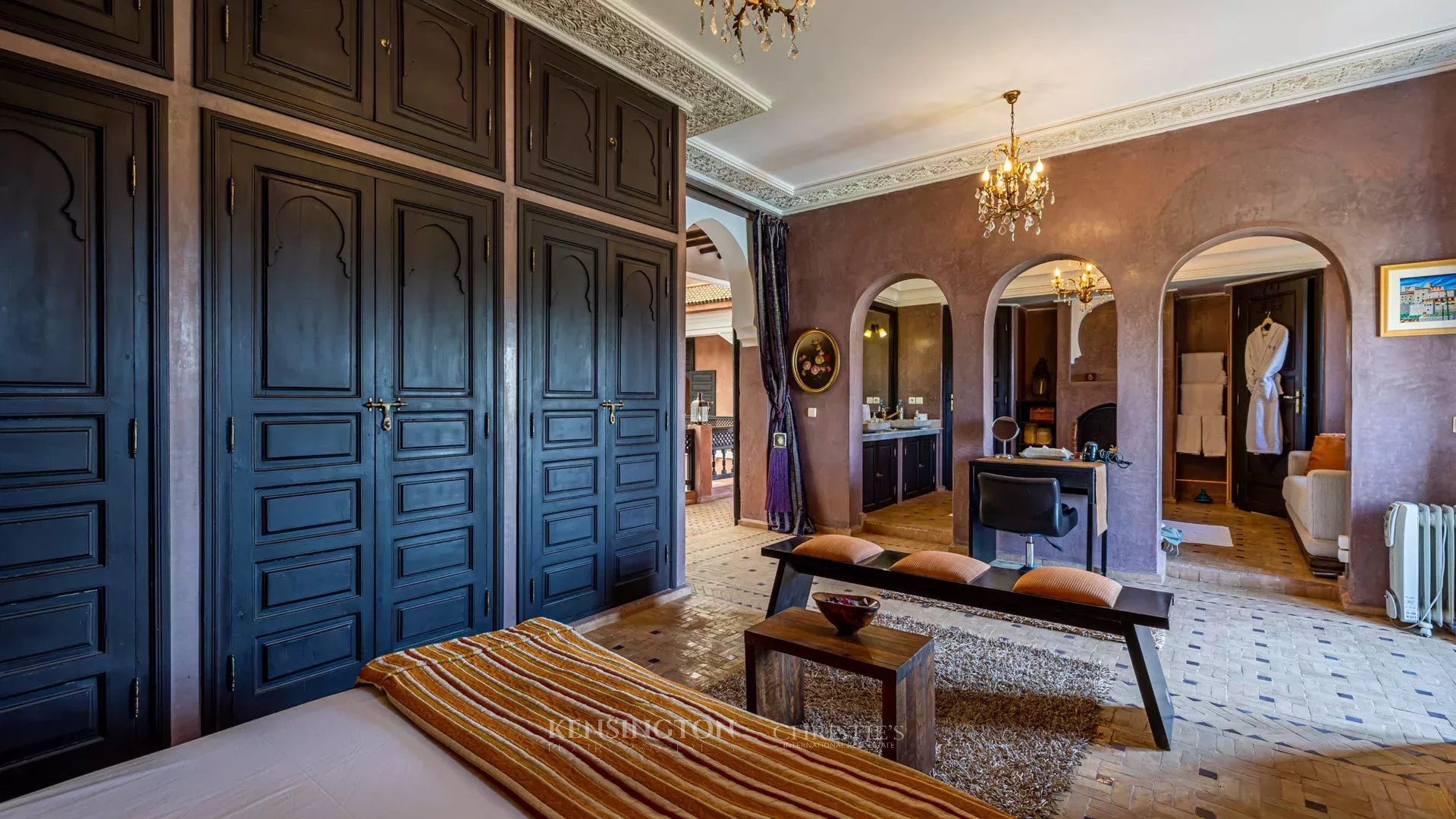 9 Bedroom Villa/Townhouse's Image 70