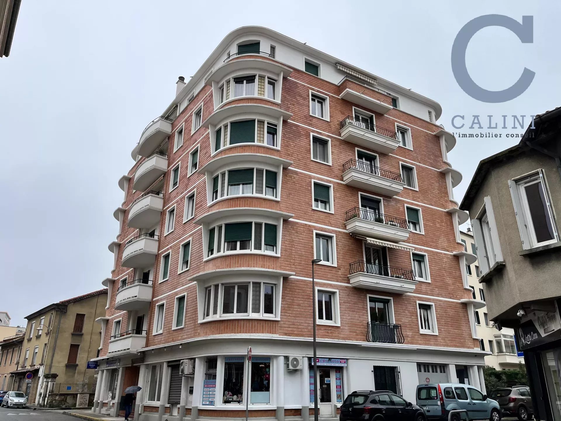 Agence immobilière de 