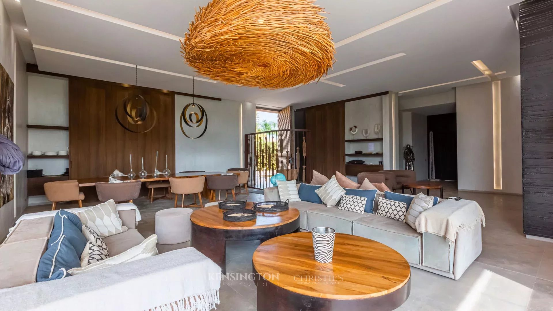 6 Bedroom Villa/Townhouse's Image 23