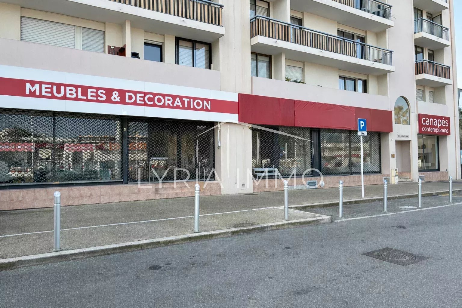 Agence immobilière de 