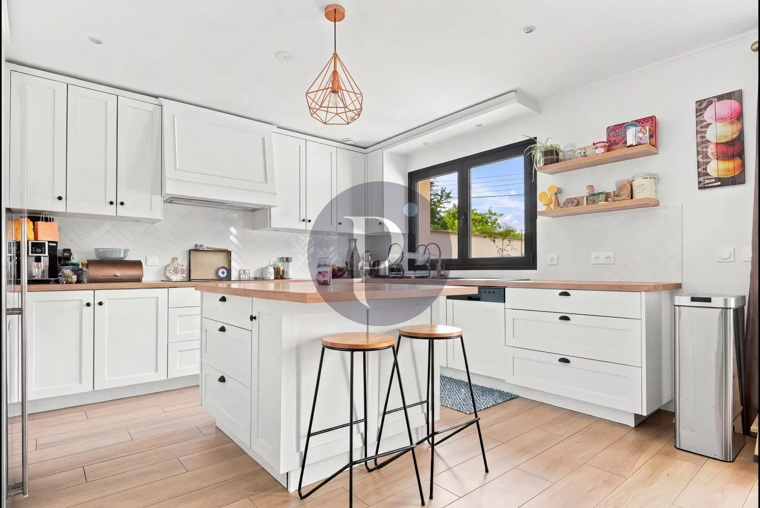 vente-maison-7-pieces-lhay-les-roses-87197054