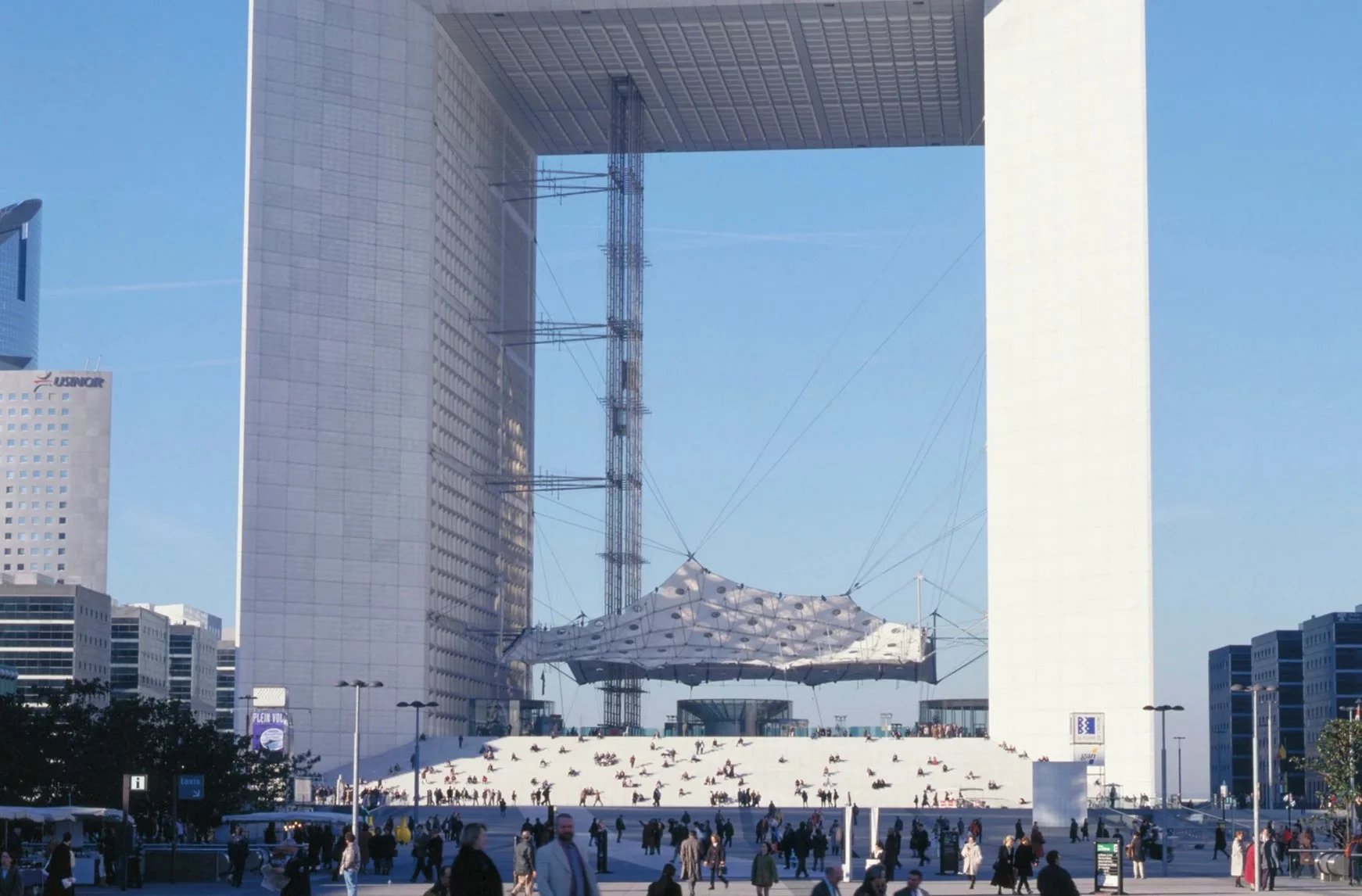 STUDIO INVESTISSEMENT LOCATIF LA DEFENSE