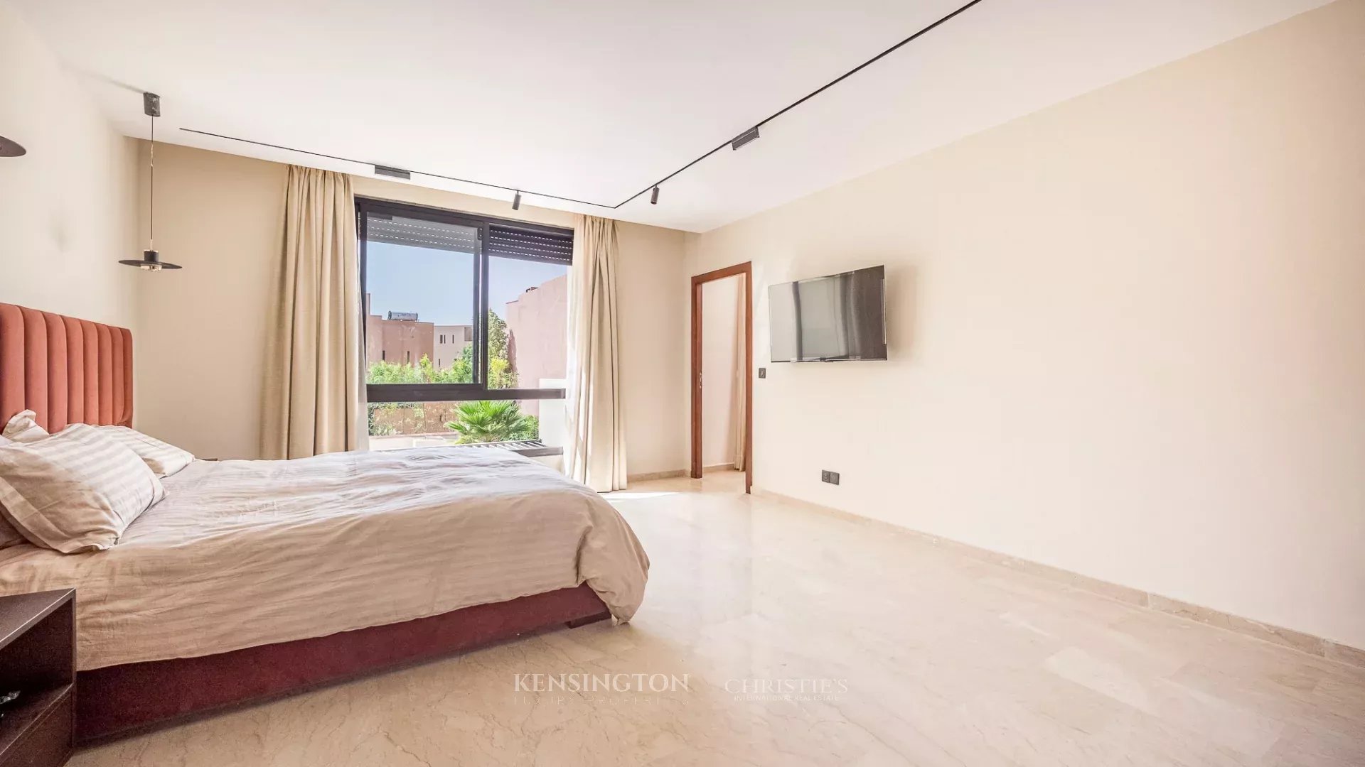 3 Bedroom Villa/Townhouse's Image 17