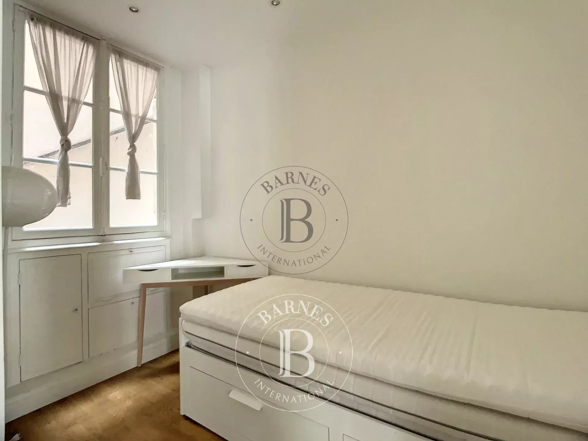 Daire Paris 16ème - picture 9