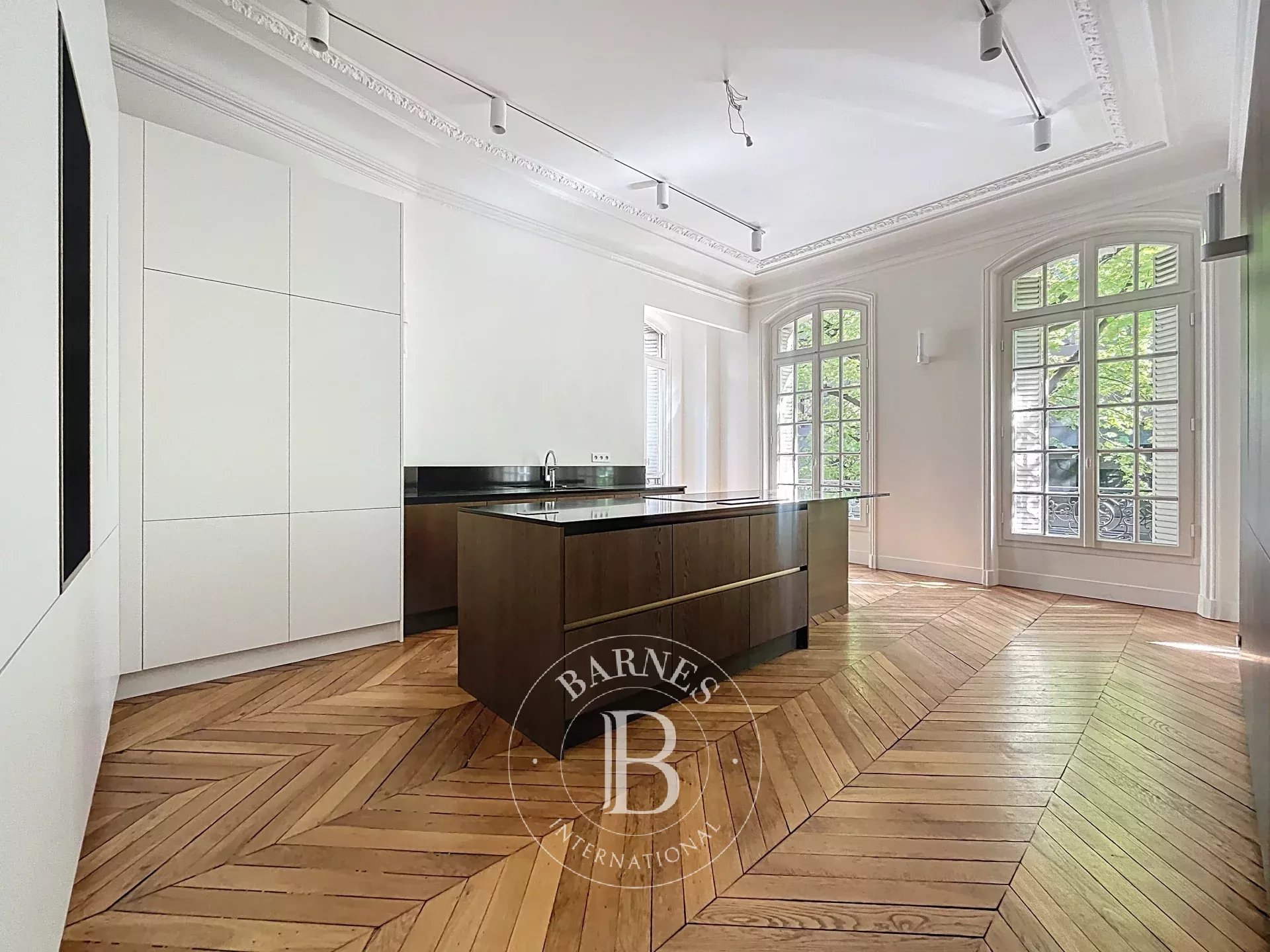 Paris  - Apartment 5 Bedrooms - picture 7