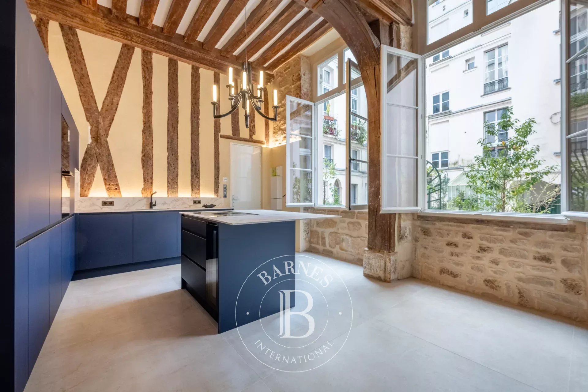 Appartement Paris 75004  -  ref 85408466 (picture 1)