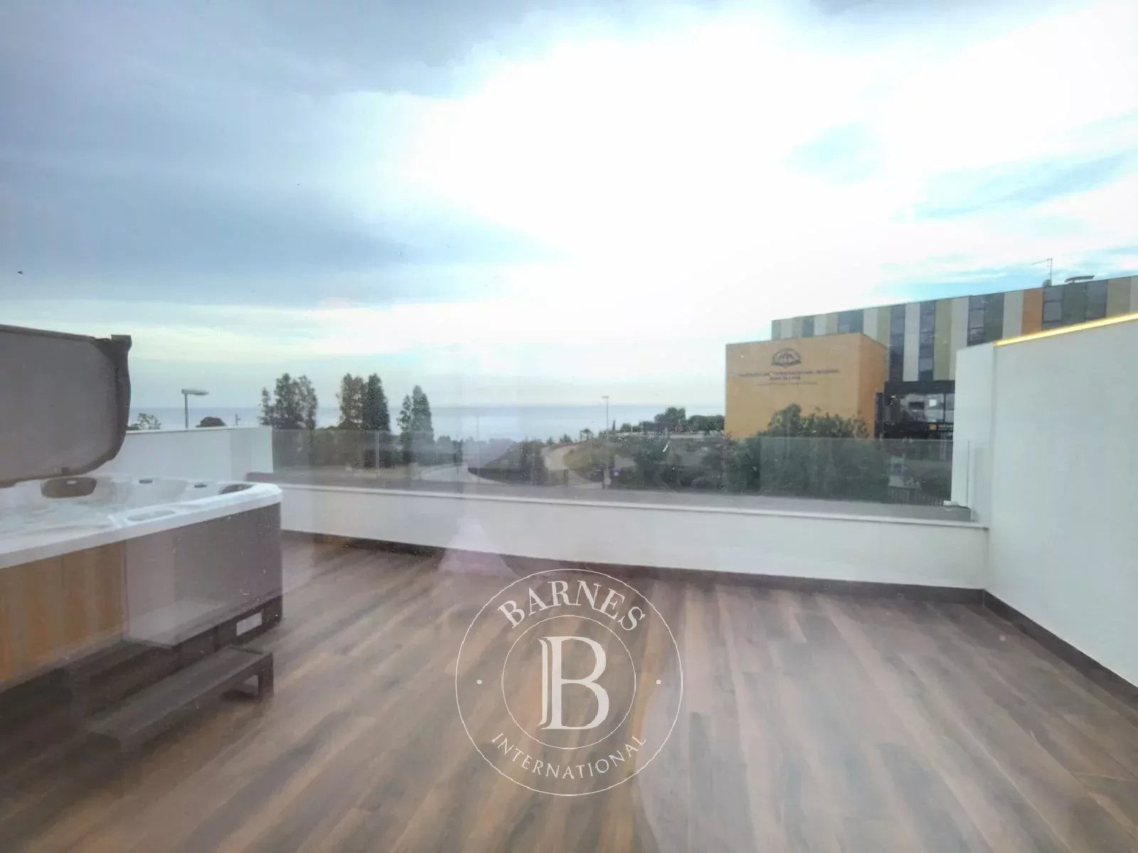 Ev Montgat - picture 37