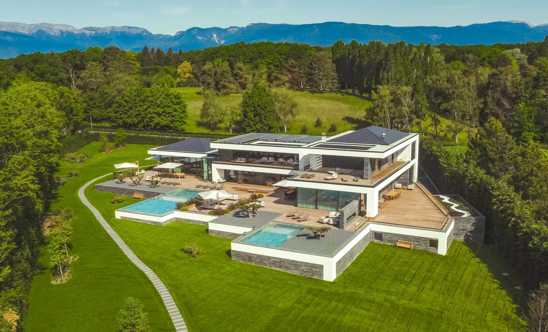 Sale House Mies