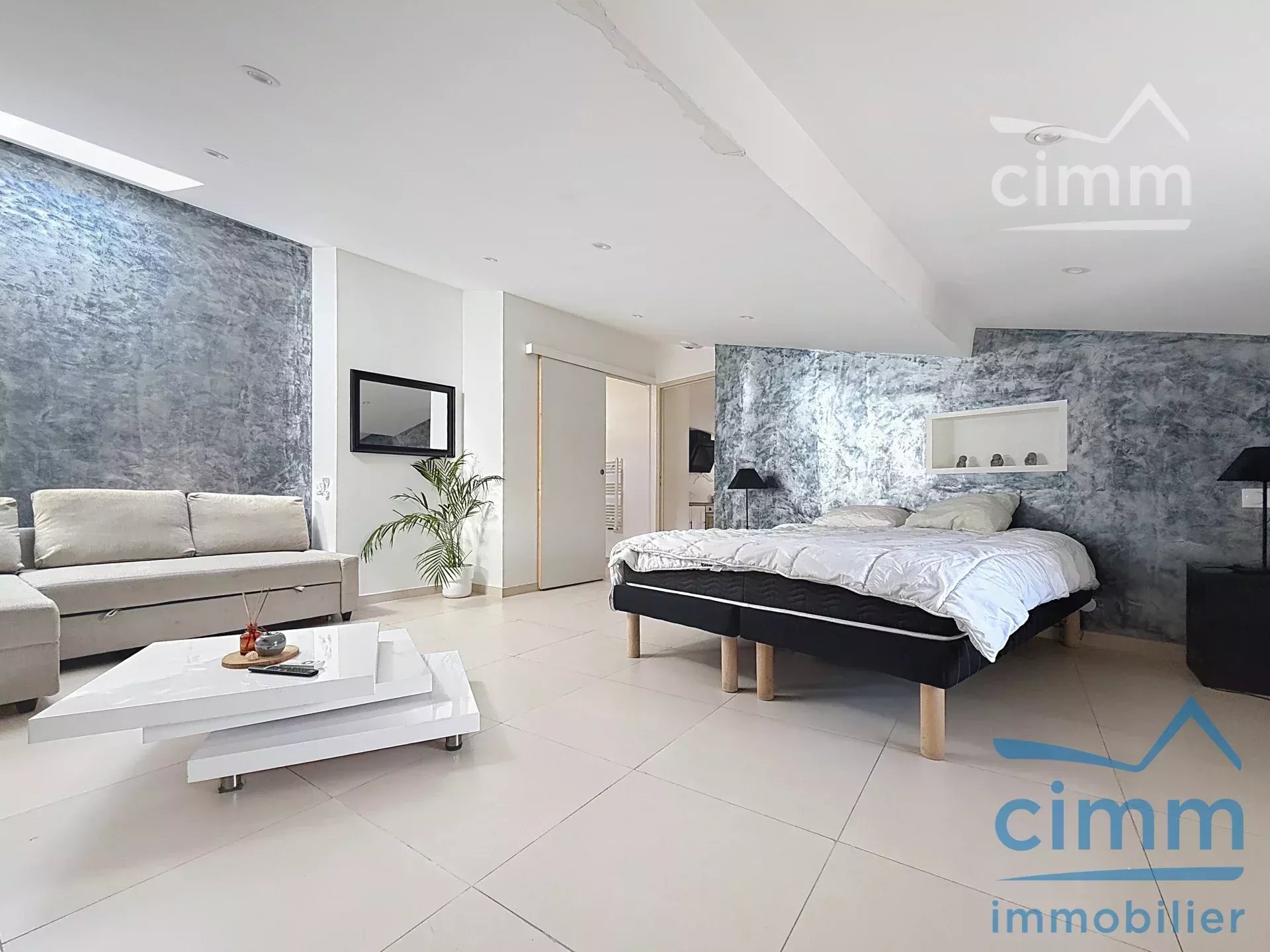 Agence immobilière de 