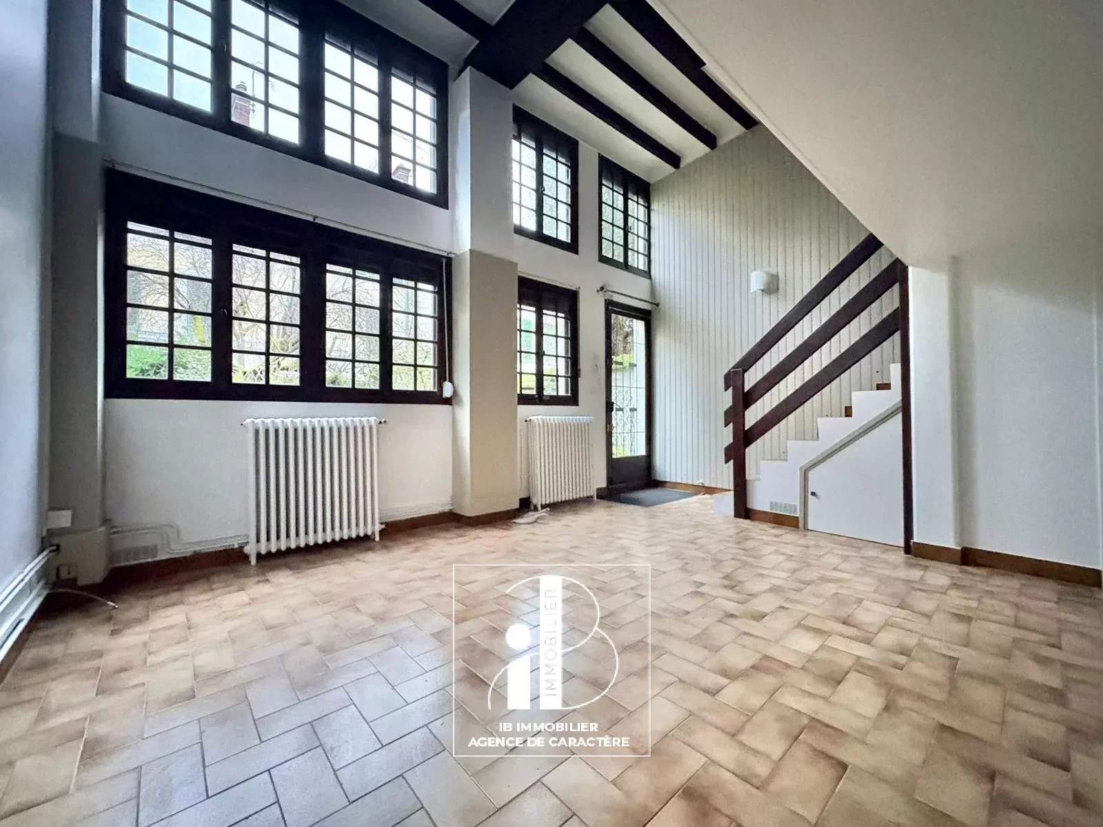 CENTRE-VILLE FONTAINEBLEAU - APPARTEMENT T2