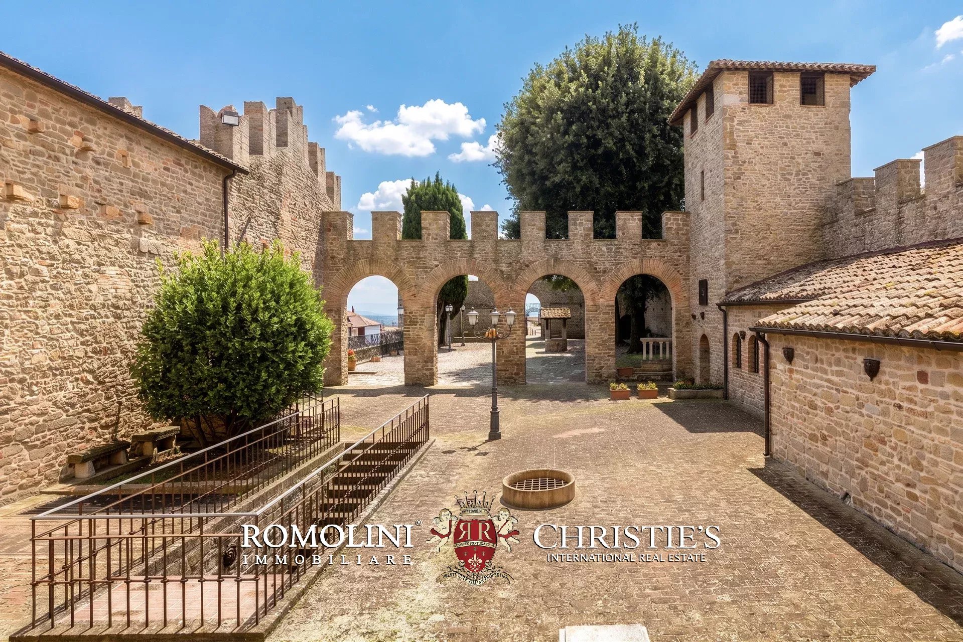 7 Bedroom Chateau's Image 22