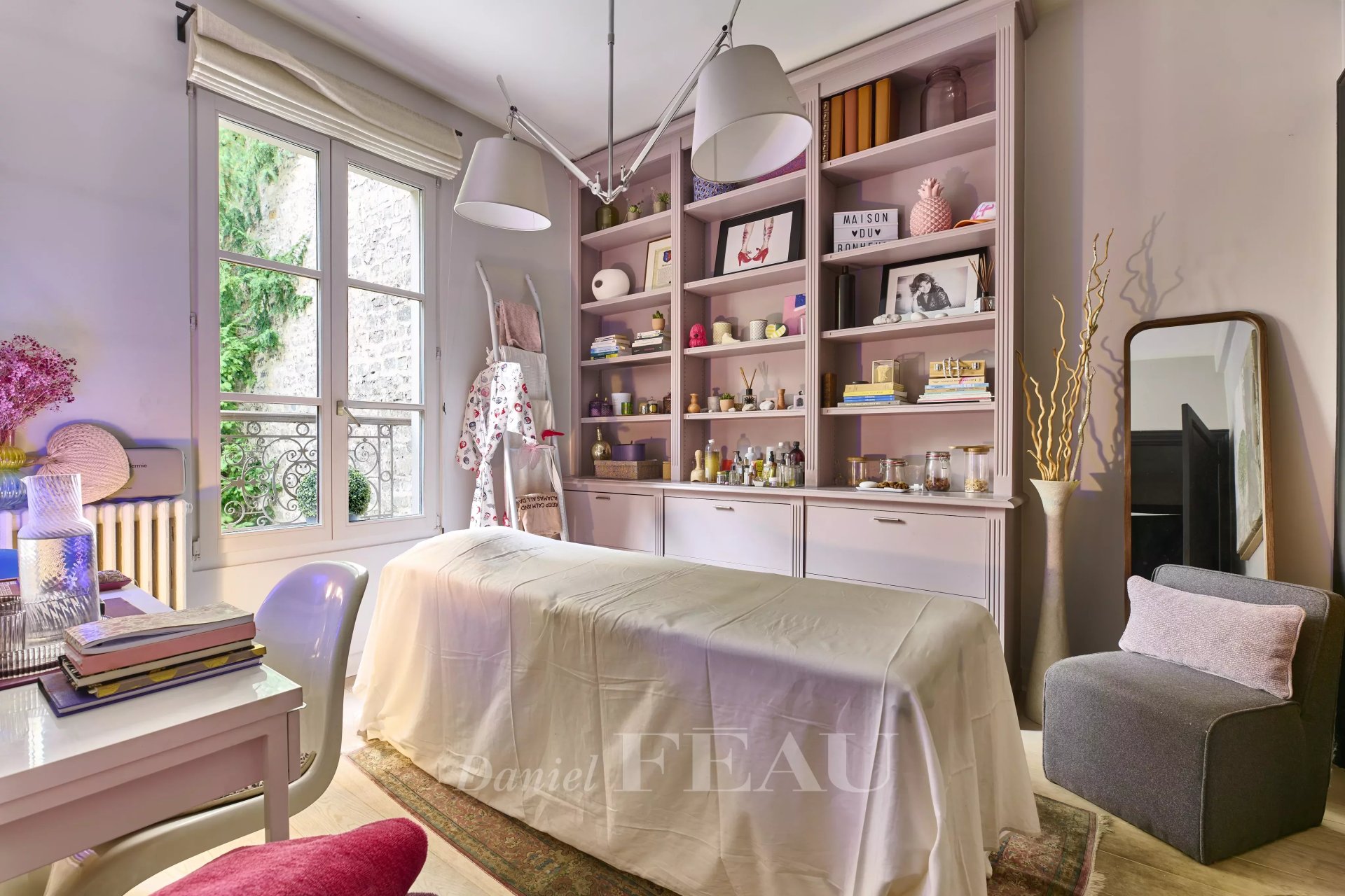 6 Bedroom Villa/Townhouse's Image 37