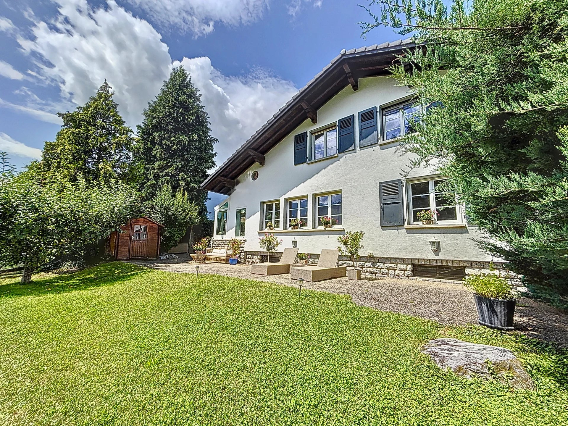 Très belle rénovation pour cette maison de village