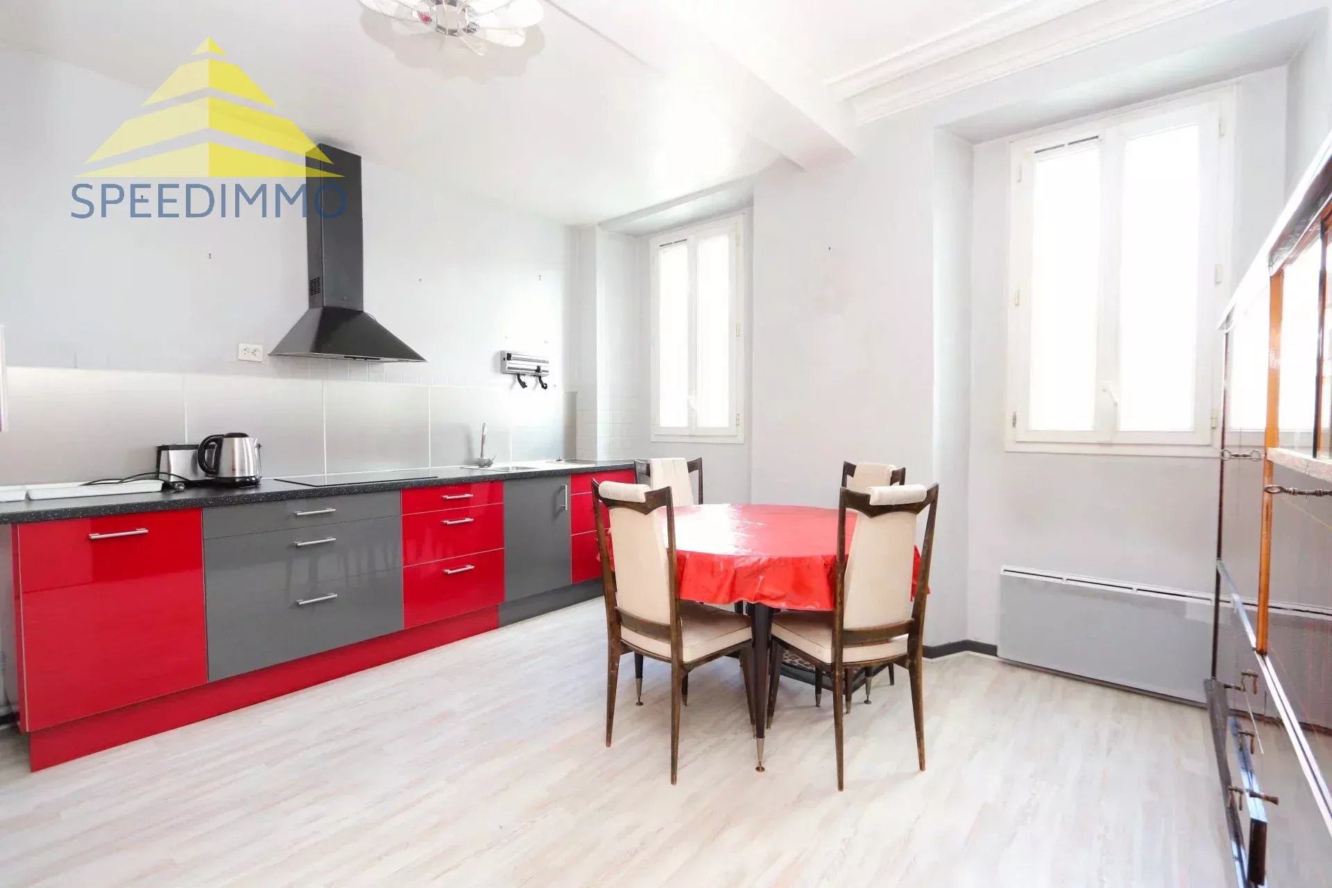 Venda Apartamento - Mandres-les-Roses