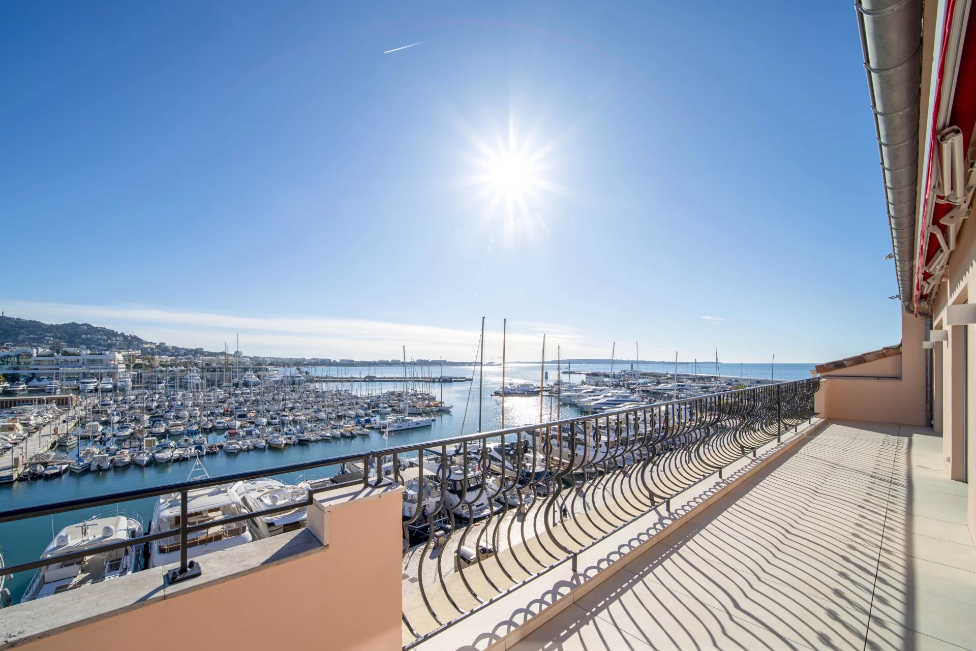 CANNES QUAI ST-PIERRE - BEAUTIFUL PENTHOUSE - SEA VIEW