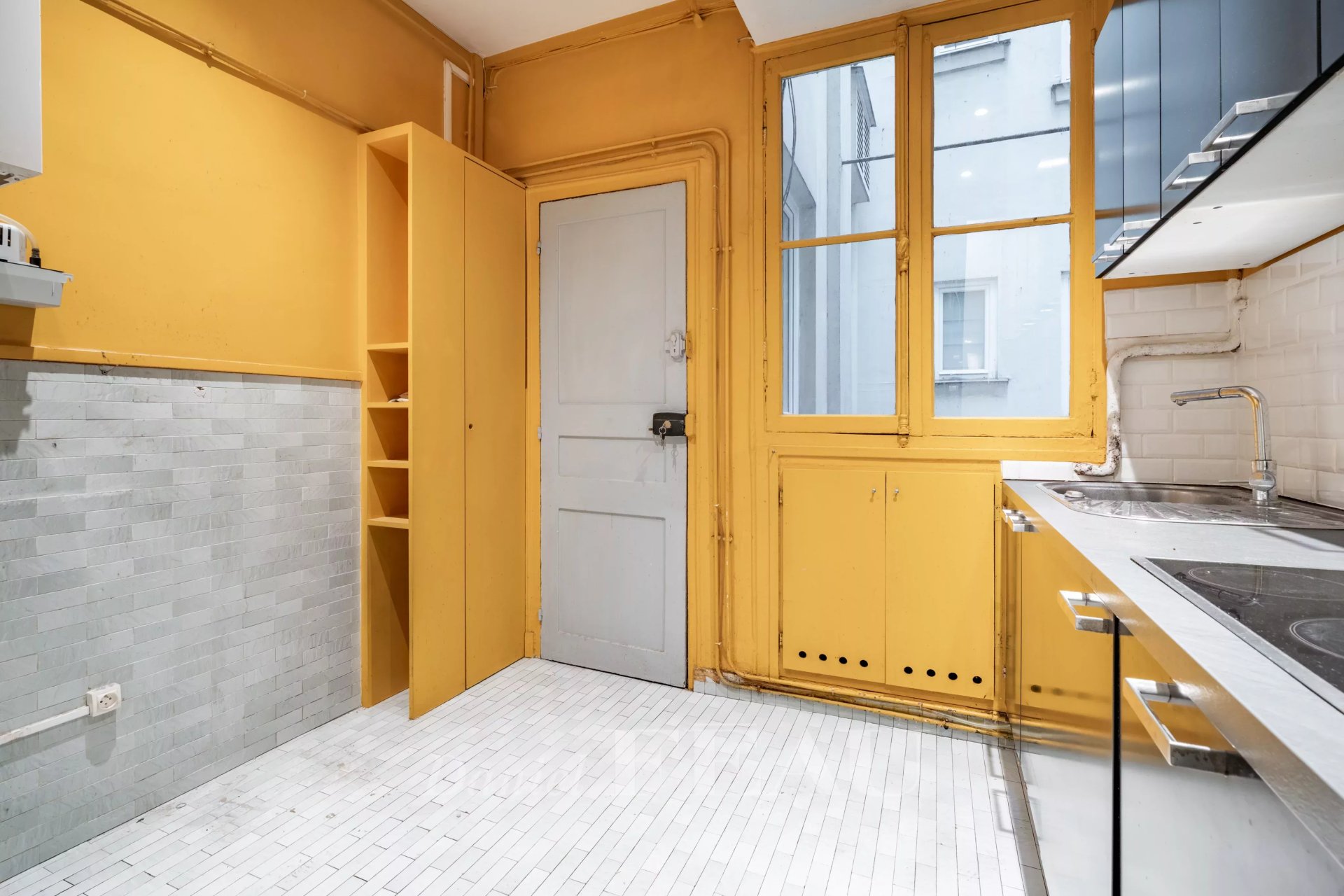 2 Bedroom Apartment/Flat's Image 4