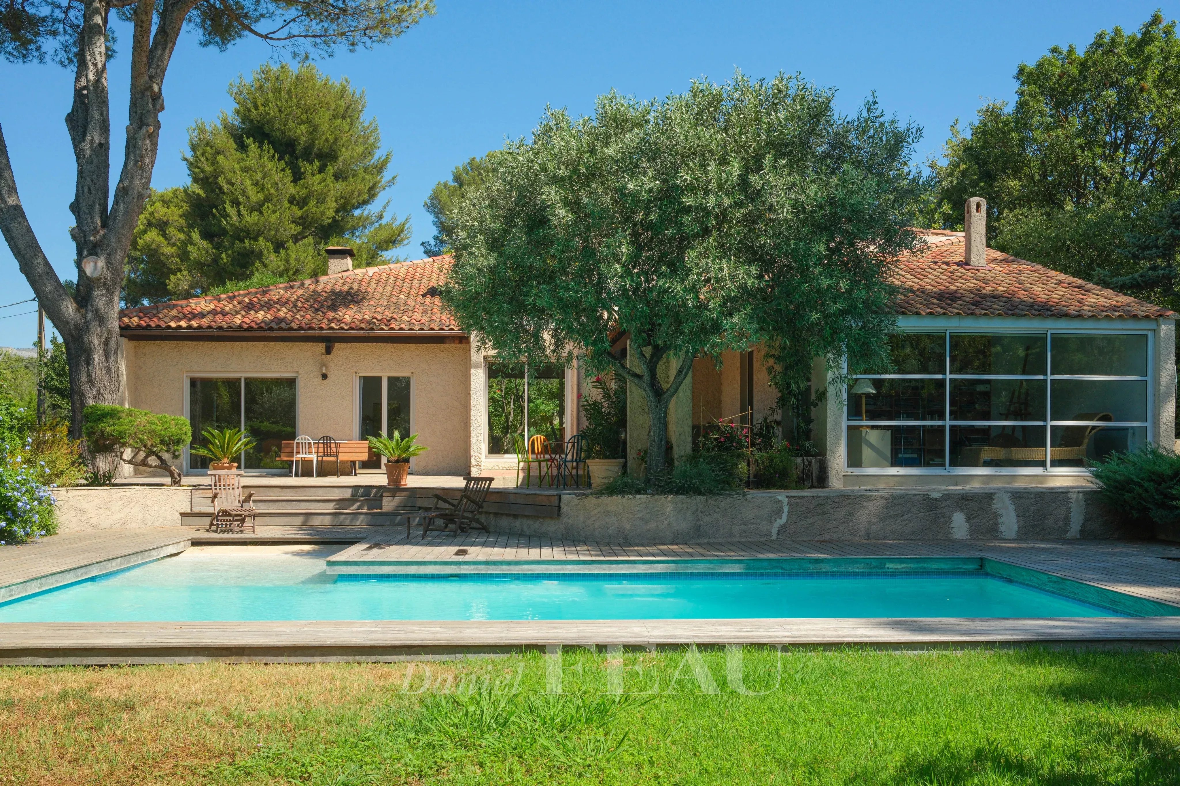 Aubagne – Maison familiale avec piscine