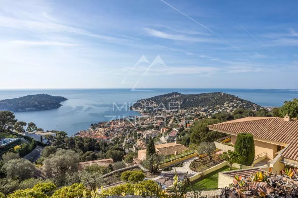 Architectural masterpiece in a prestigious domain in VILLEFRANCHE SUR MER — photo 2