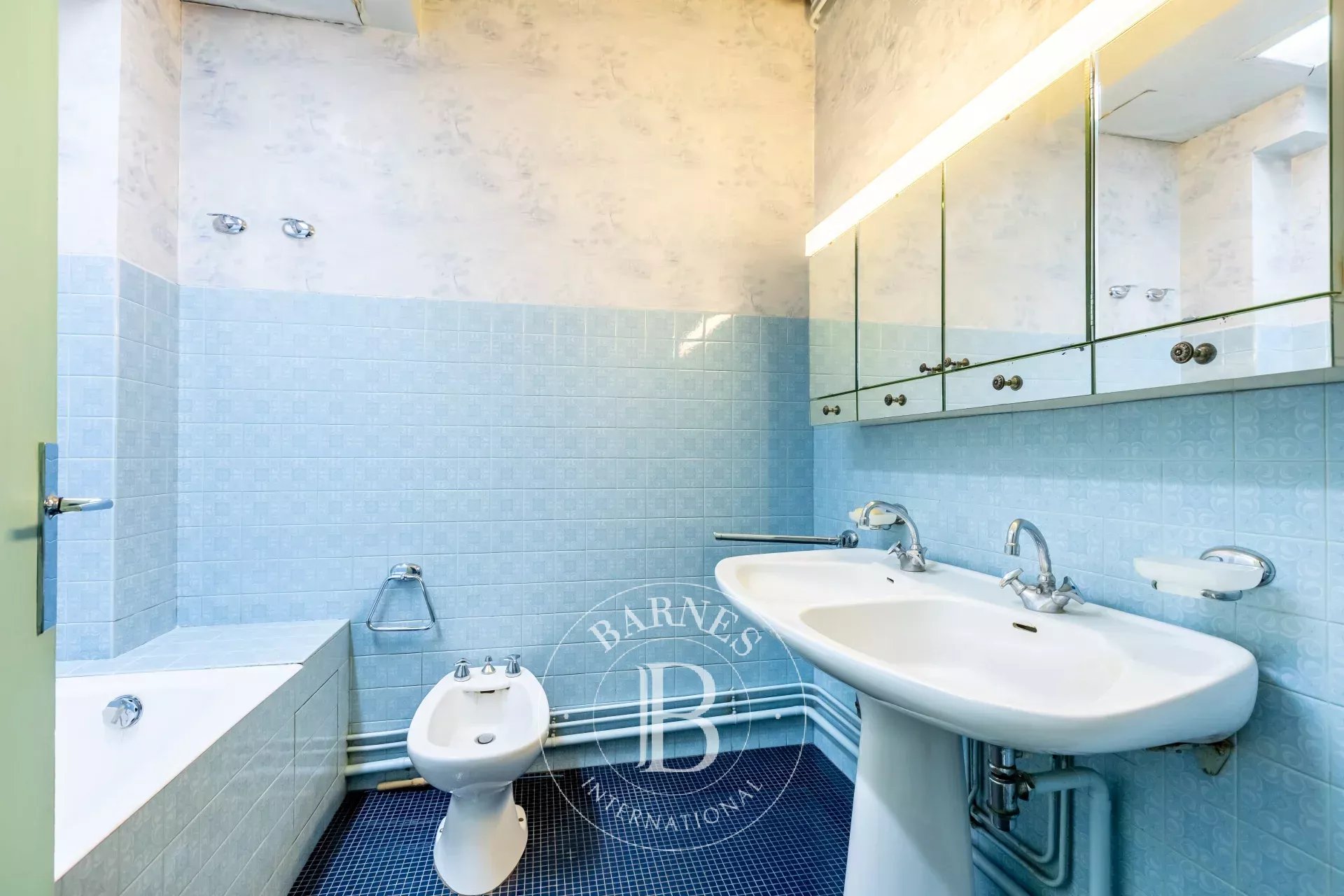 Neuilly-sur-Seine  - Piso 5 Cuartos 3 Habitaciones - picture 12