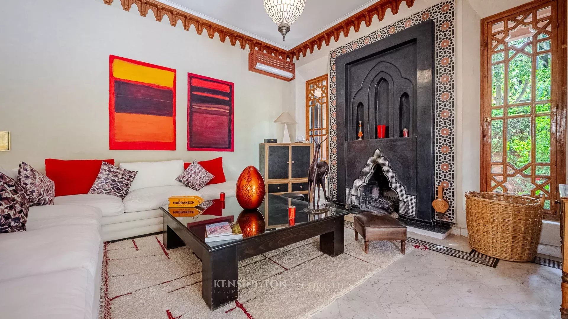4 Bedroom Villa/Townhouse's Image 8