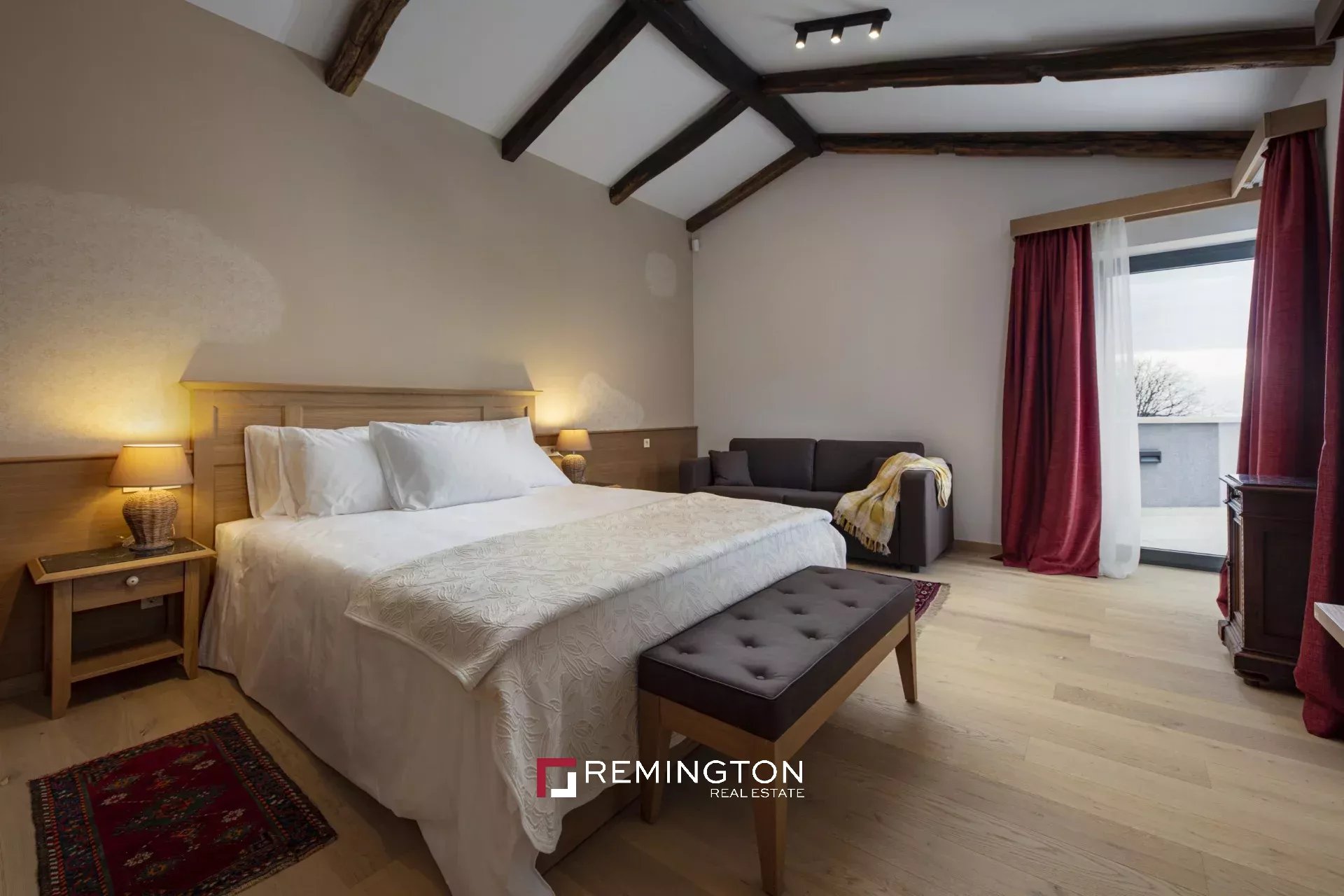 Villa/Townhouse's Image 9