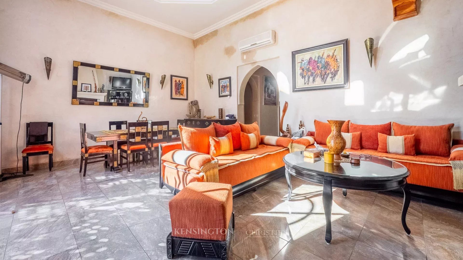 5 Bedroom Villa/Townhouse's Image 14