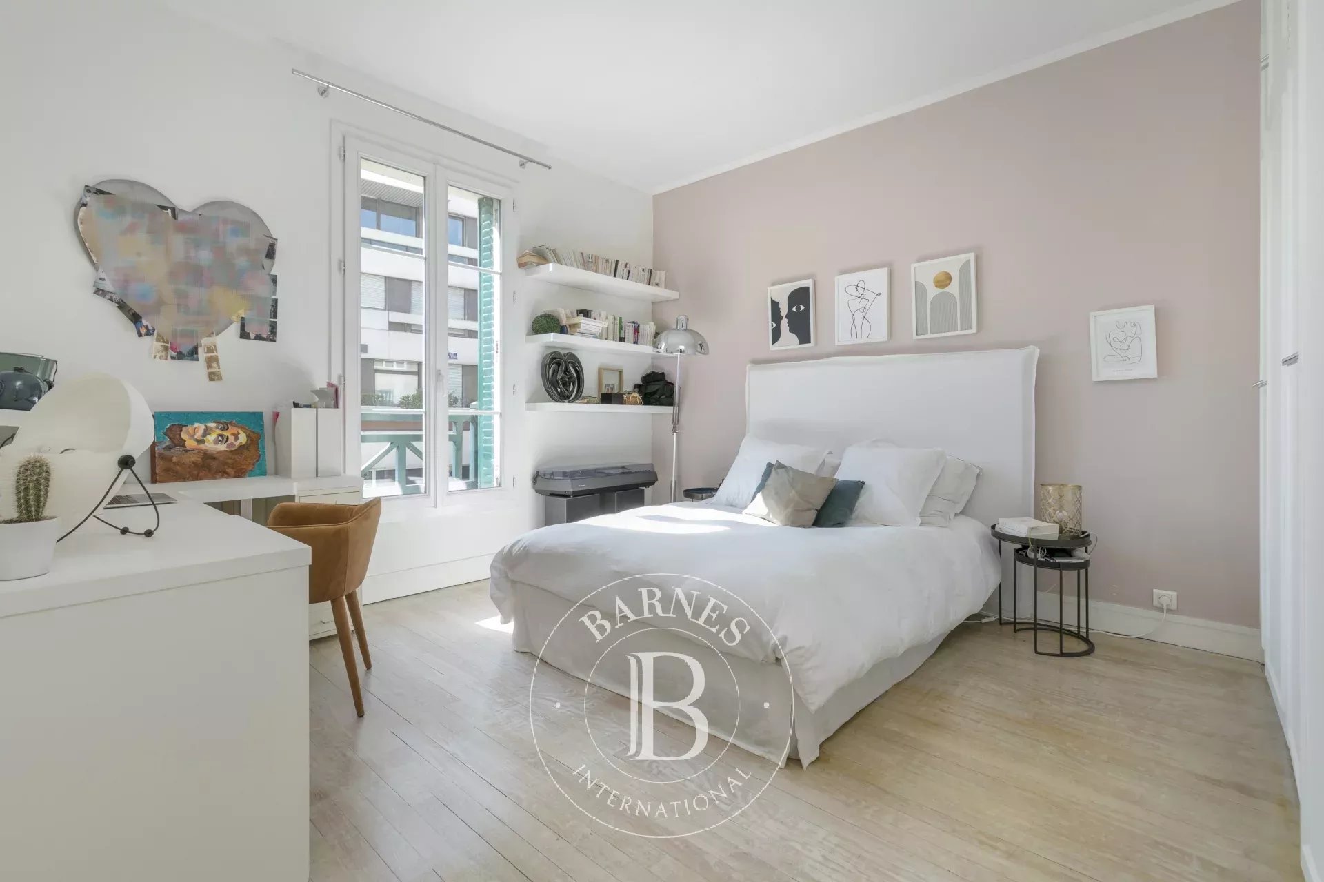 Suresnes  - Maison 6 Pi&egrave;ces 4 Chambres - picture 9
